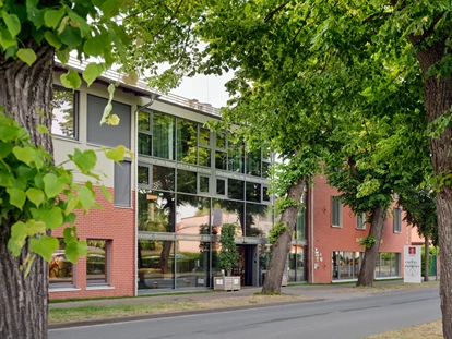 Tagungshotels - Portier: kein Portier - Eingang zur Lobby - Landgut Stober