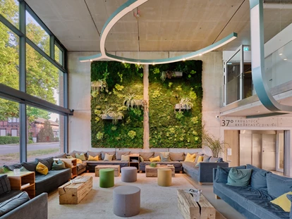 Tagungshotels - Portier: kein Portier - Lobby Mooswand - Landgut Stober