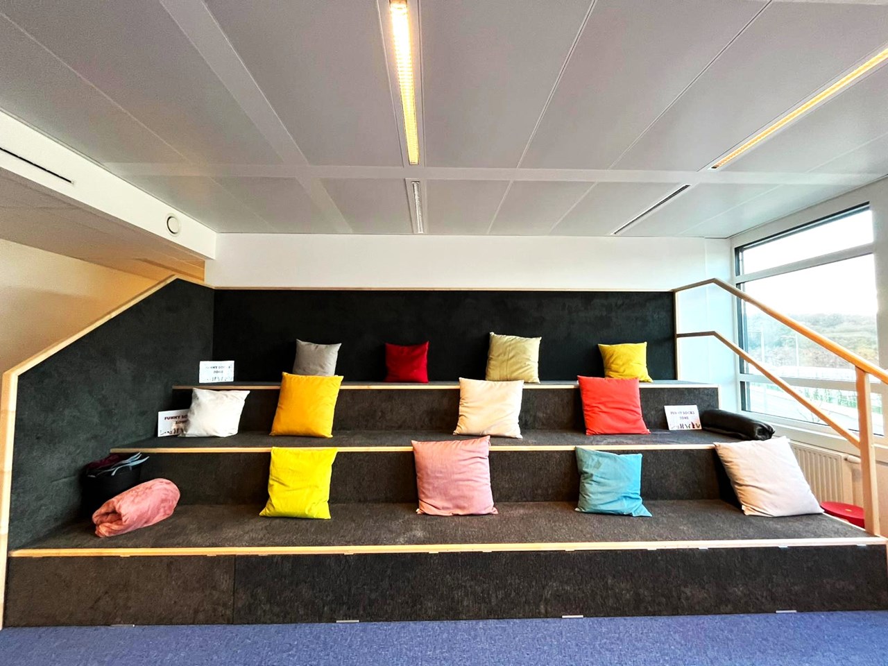 Perfekte Seminarräume für Workshops, Meetings und Events – DREHM Pharma Räume The Stairs