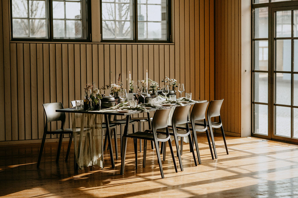 Seminarraum: Werftsaal - Anmutung Dekoration - Werft1919