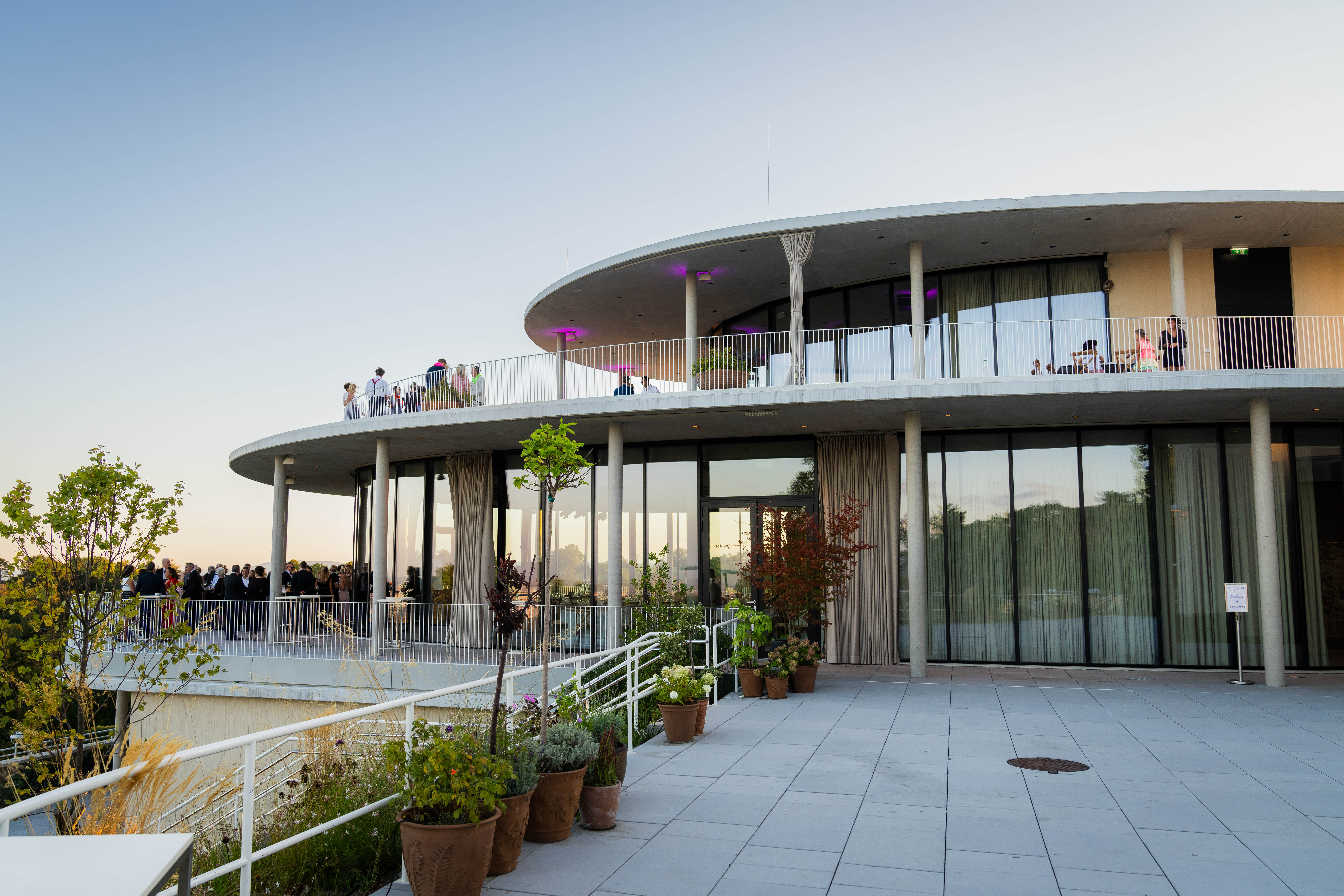 Weitsicht Cobenzl Räume Panoramahaus Galerie