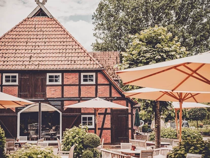 Tagungshotels - Lüneburger Heide - Das Hofcafé mit Kaffeegarten - EGGERSHOF