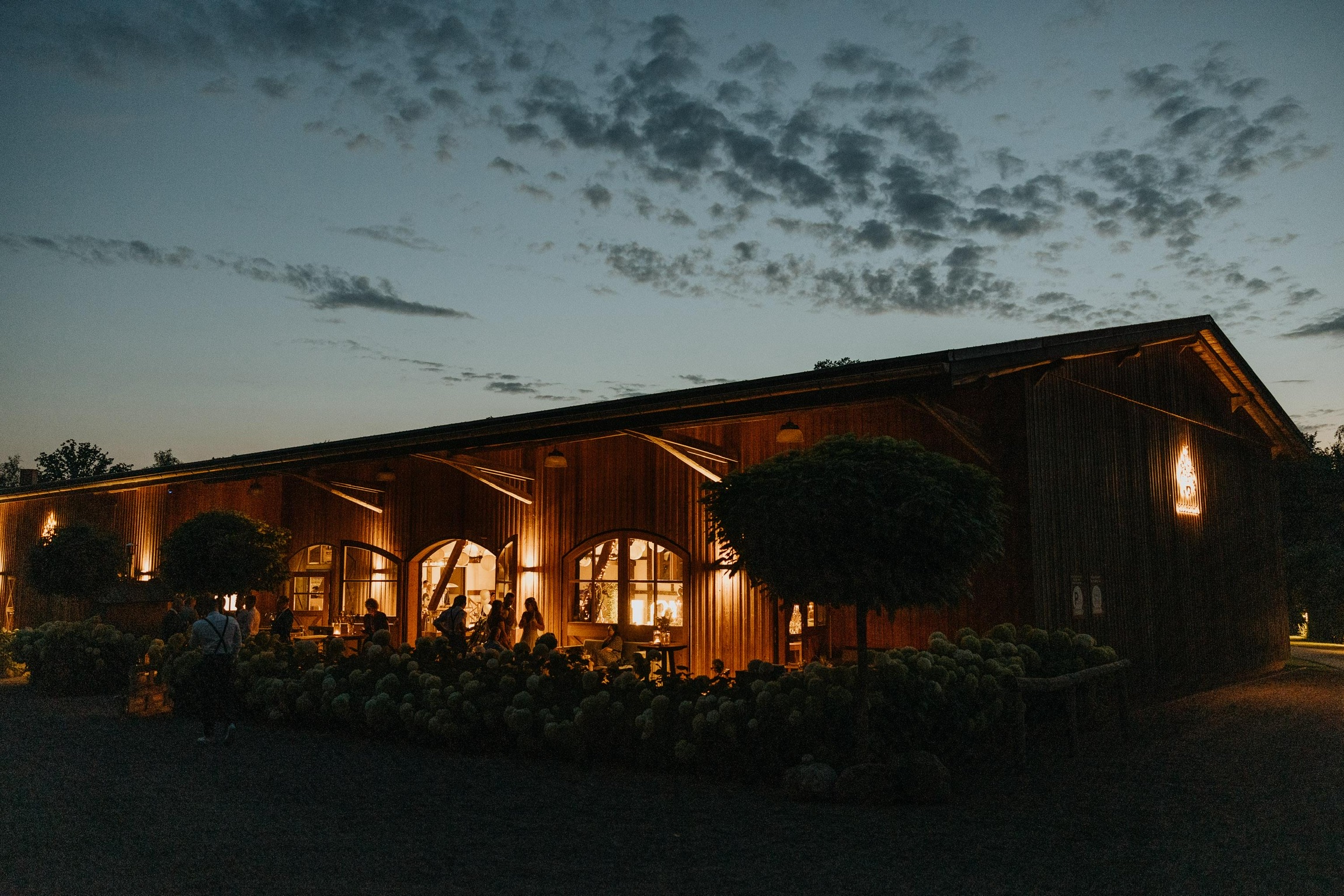 Seminarraum: Die Fachwerkscheune in der Abendstimmung - EGGERSHOF