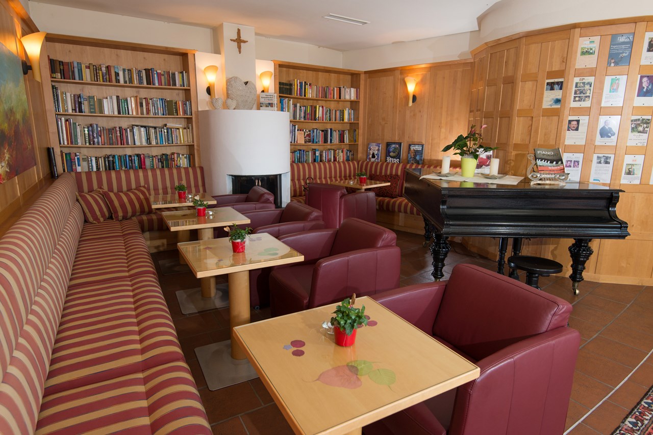 RETTER Bio-Natur-Resort Räume Kaminecke 3