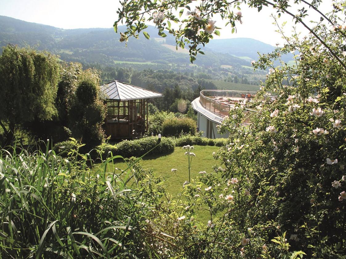 Seminarraum: Viel Natur und Freiraum für Inspirationssuchende im Retter Bio-Natur-Resort Seminarhotel Steiermark - RETTER Bio-Natur-Resort