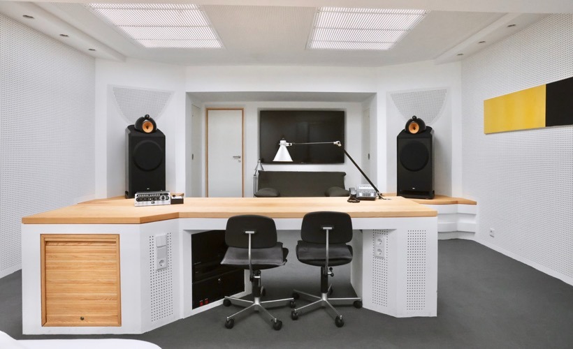 Seminarraum:  Exklusive Seminarlocation in Sachsen für Workshops, Retreats und Strategiemeetings.
 - Denkmalschmiede Höfgen