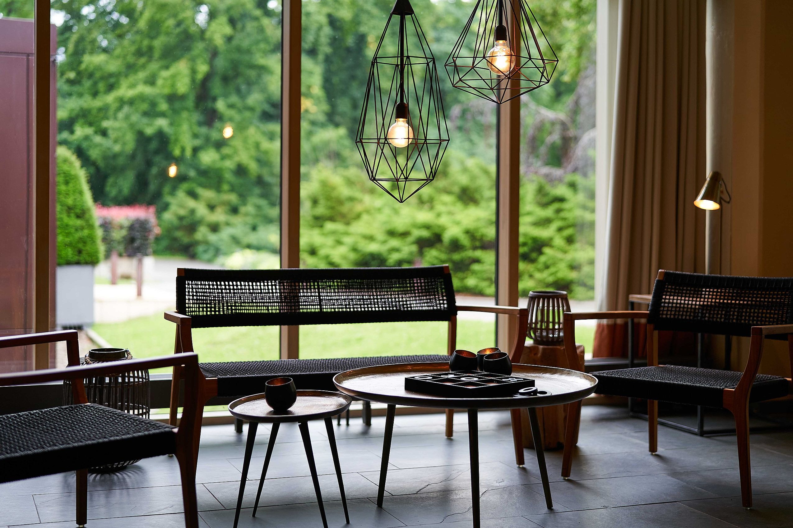 Seminarraum: Kreativer Workshopraum im Grünen – perfekte Kombination aus Natur, Ruhe und professioneller Tagungsausstattung.  
 - FREIgeist Northeim