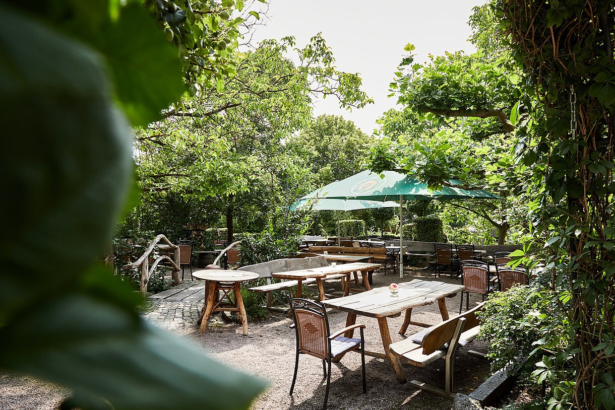 Seminarraum: Unser Biergarten - Kuralpe Kreuzhof