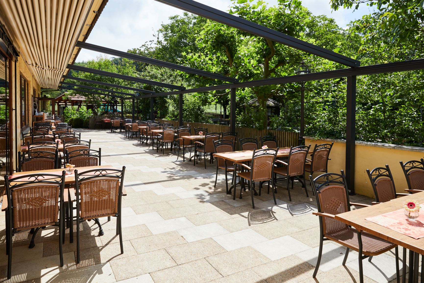 Seminarraum: Unsere Terrasse  - Kuralpe Kreuzhof