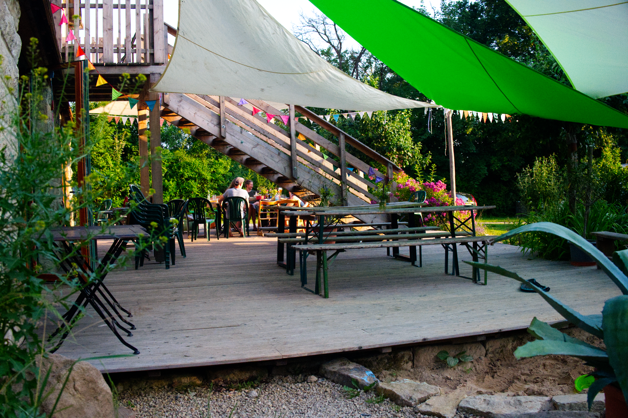 Seminarraum: Terrasse - Herberge auf dem Kulm