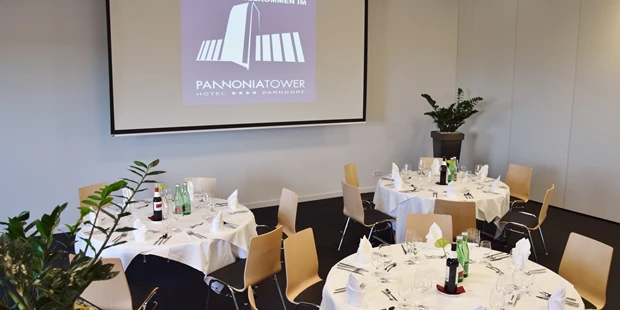Tagungshotels - Beamer und Leinwand - Pannonia Tower Hotel Parndorf
