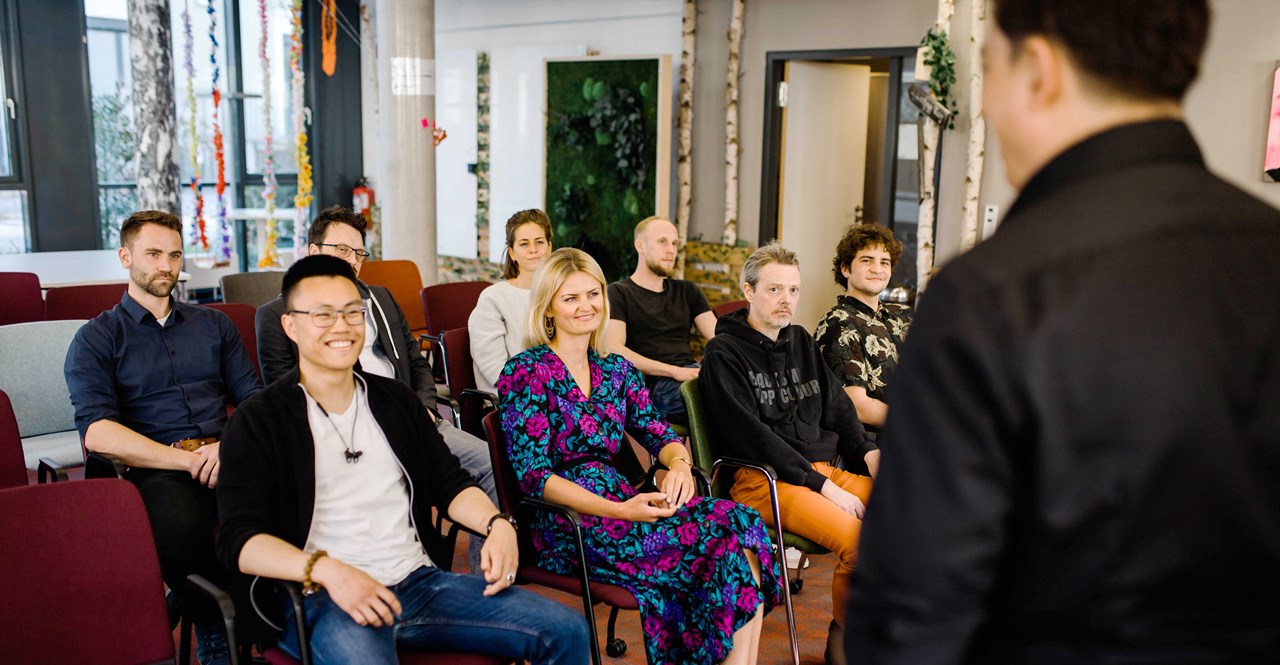 smartvillage  Räume Berghain 65 PAX, 97 qm