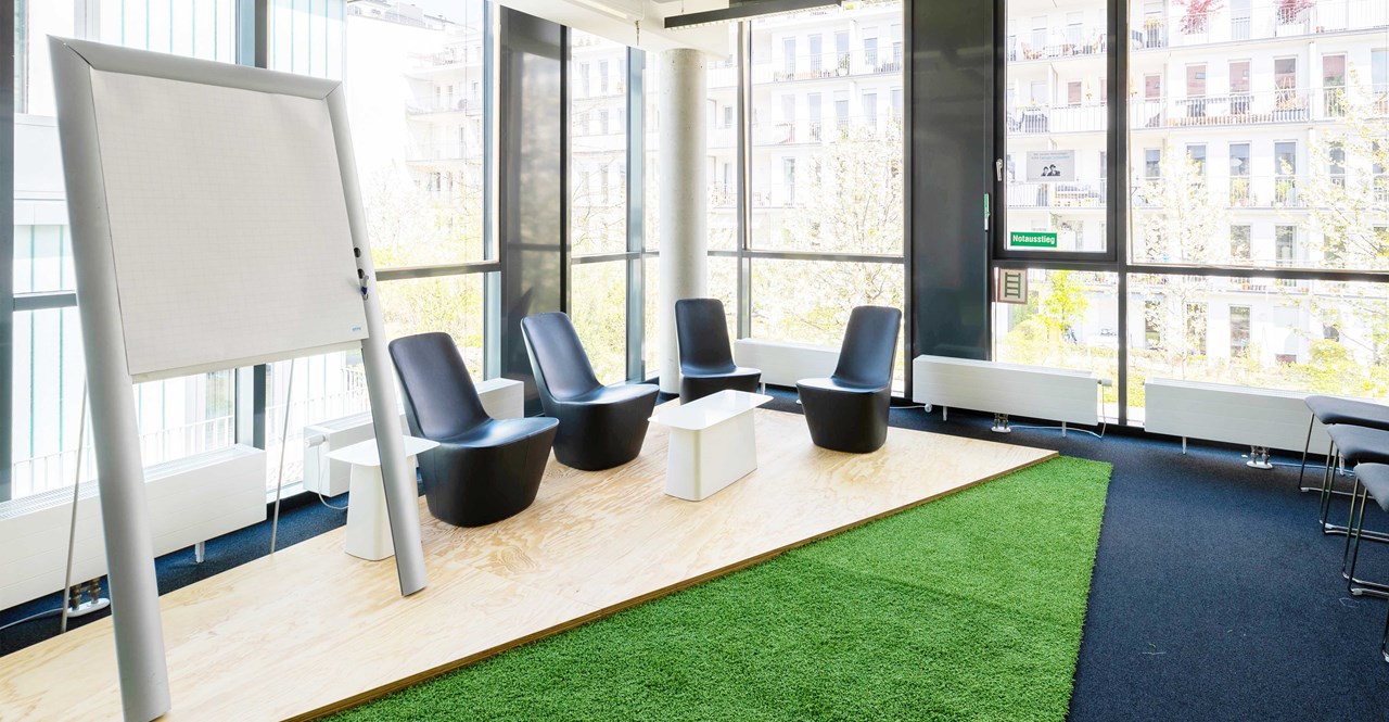 smartvillage  Räume Alpspitze 56 PAX, 78 qm