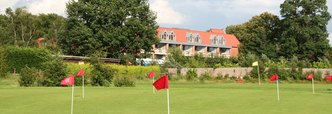 Seminarraum: Rahmenprogramm: Golf auf dem hauseigenen Platz
 - Jammertal Resort