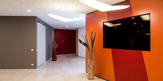 Tagungshotels - Franken - Monitorwand z.B. für Firmenpräsentationen - NOVUM Conference & Events