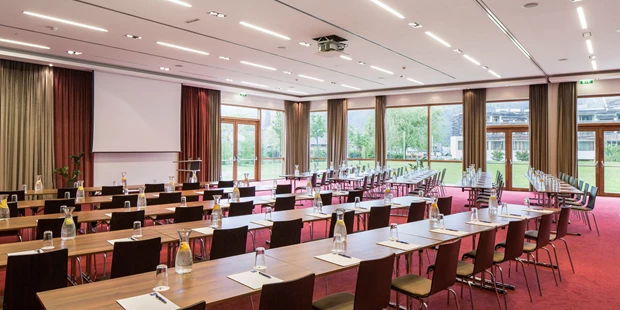Tagungshotels - Udine - Die lichtdurchfluteten Seminarräume des Falkensteiner Hotel & SPA Carinzia**** sorgen für ein produktives Arbeitsklima. - Falkensteiner Hotel & SPA Carinzia****
