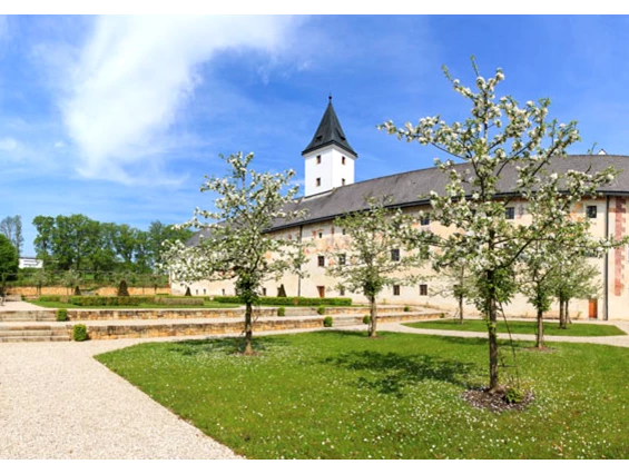 Seminarraum: Landschloss Parz