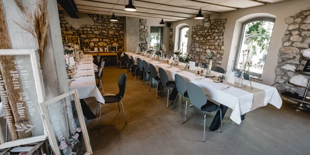 Tagungshotels - Beamer und Leinwand - Eventlocation Weingut Hahn