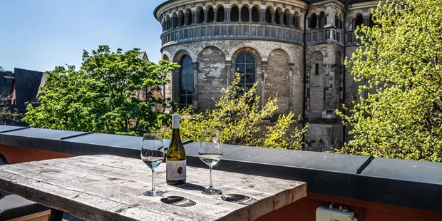 Tagungshotels - PLZ 50667 (Deutschland) - Rheinloft Cologne - Kathedrale Groß St. Martin - RHEINLOFT COLOGNE