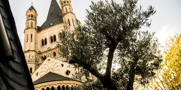 Tagungshotels - PLZ 50667 (Deutschland) - Rheinloft Cologne - Kathedrale Groß St. Martin - RHEINLOFT COLOGNE