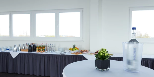 Tagungshotels - Beamer und Leinwand - Viva Hotel by Hotel Vier Jahreszeiten Lübeck