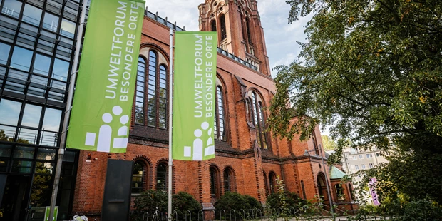Tagungshotels - Beamer und Leinwand - Umweltforum