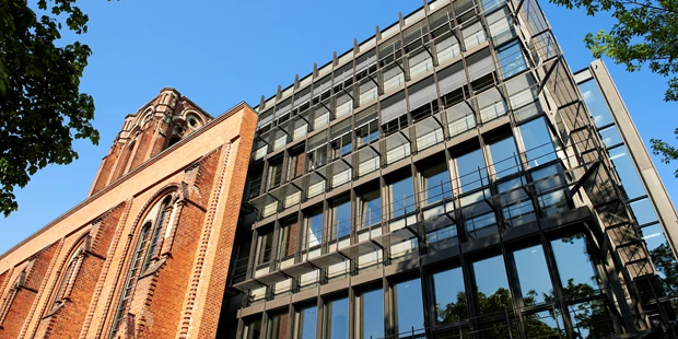 Tagungshotels - Beamer und Leinwand - Umweltforum