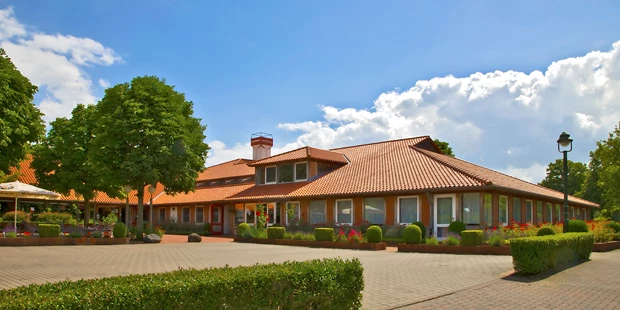 Tagungshotels - Abhörsicher: Einzelne Räume - Außenansicht - Oste-Hotel