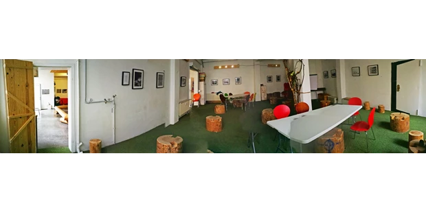 Tagungshotels - Beamer und Leinwand - Raum auf Zeit Mannheim, Teamparcours-mannheim.de