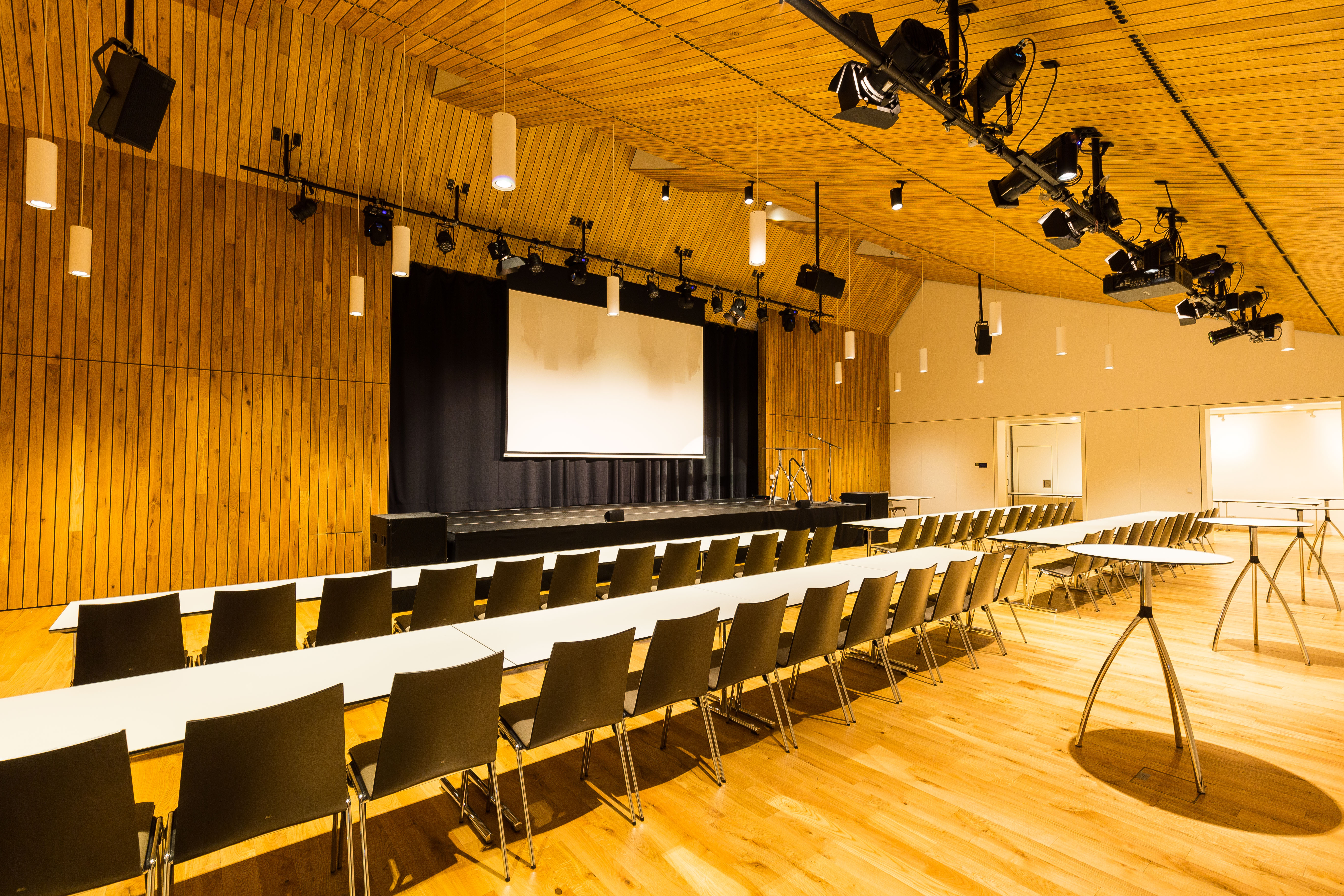 Tagungshotels - Portier: kein Portier - Kulturboden Hallstadt