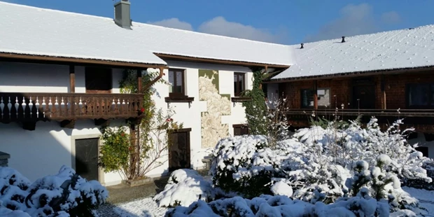 Tagungshotels - Beamer und Leinwand - Seminarhaus Waldhof