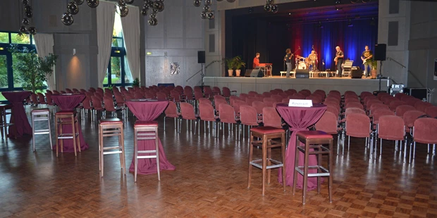 Tagungshotels - Lüneburger Heide - Reihenbestuhlung - Potpourri - die Eventgastronomie im Kurhaus