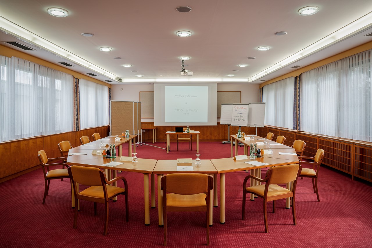 Hotel Wende**** Räume Rosensalon