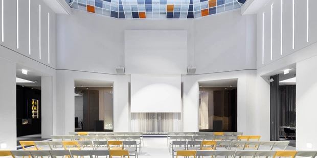 Tagungshotels - Portier: kein Portier - Kinobestuhlung SAAL - SAAL der Labstelle