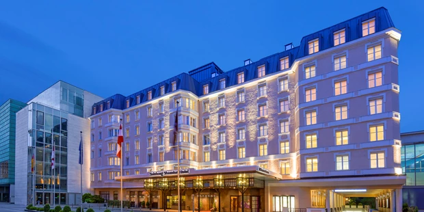 Tagungshotels - Beamer und Leinwand - Sheraton Grand Salzburg