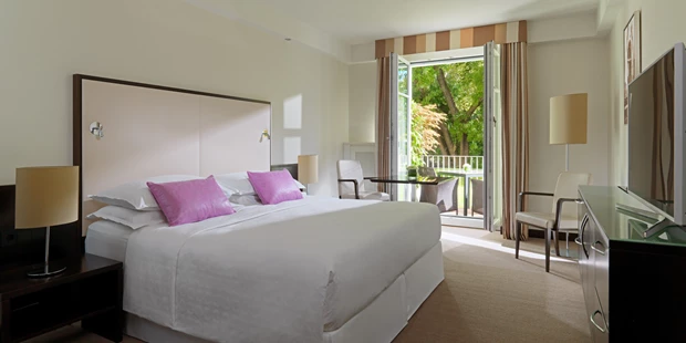 Tagungshotels - Beamer und Leinwand - Sheraton Grand Salzburg