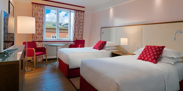 Tagungshotels - Beamer und Leinwand - Sheraton Grand Salzburg