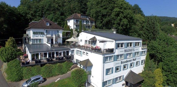 Tagungshotels - Hessen - Außenansicht von oben - Benessere Hotelbetriebs GmbH - Waldhotel Soodener-Hof