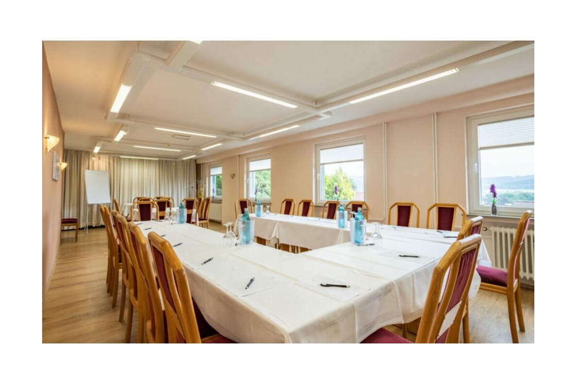 Seminarraum: Tagungsraum - Benessere Hotelbetriebs GmbH - Waldhotel Soodener-Hof