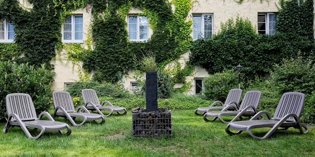Tagungshotels - Thüringen Ost - Hoteleigener Park und Garten - Konsumhotel Dorotheenhof Weimar