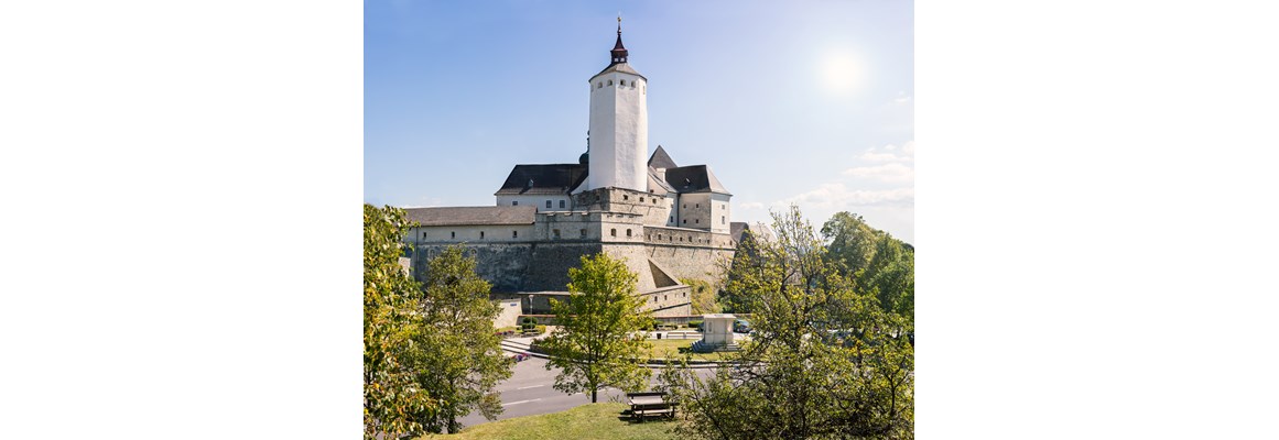 Seminarraum: Lennard Lindner - Burg Forchtenstein