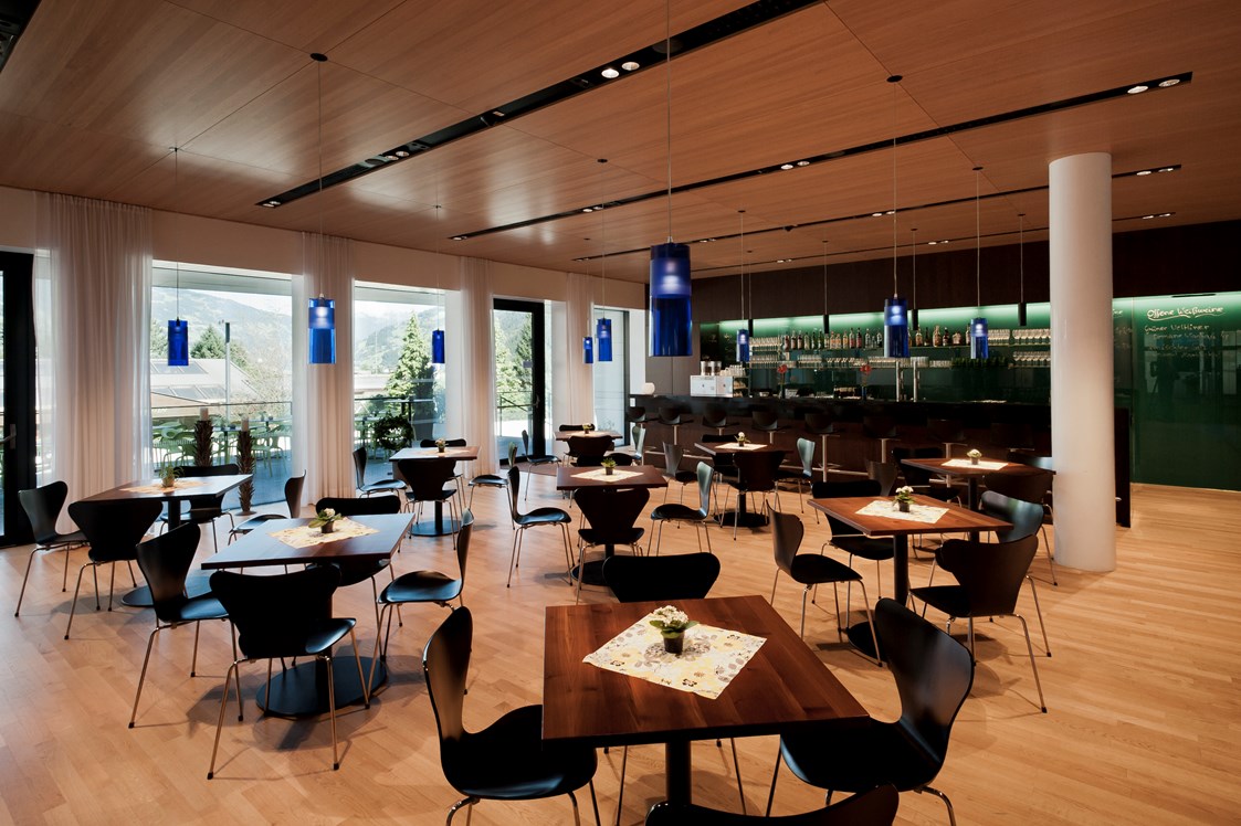 Seminarraum: Restaurantbereich für 40 Personen auf 100 
 m2 vorbereitet, erweiterbar auf bis zu 700 m2 im Parterre. - Europahaus.Mayrhofen