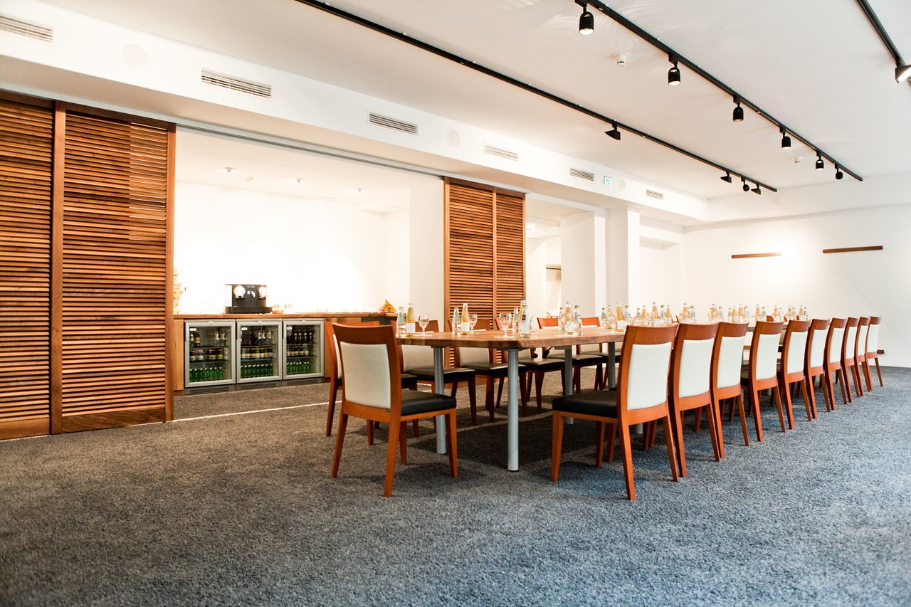 Grand Hôtel Wiesler Räume Goldener Engel