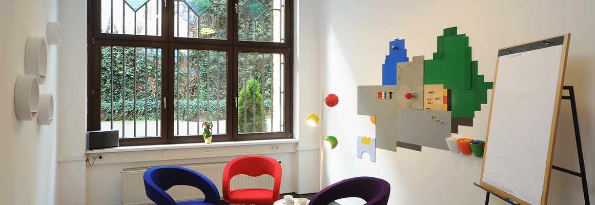 Seminarraum: Raum Play - Meeet | Mitte: Ein Loft mit spannenden Räumen