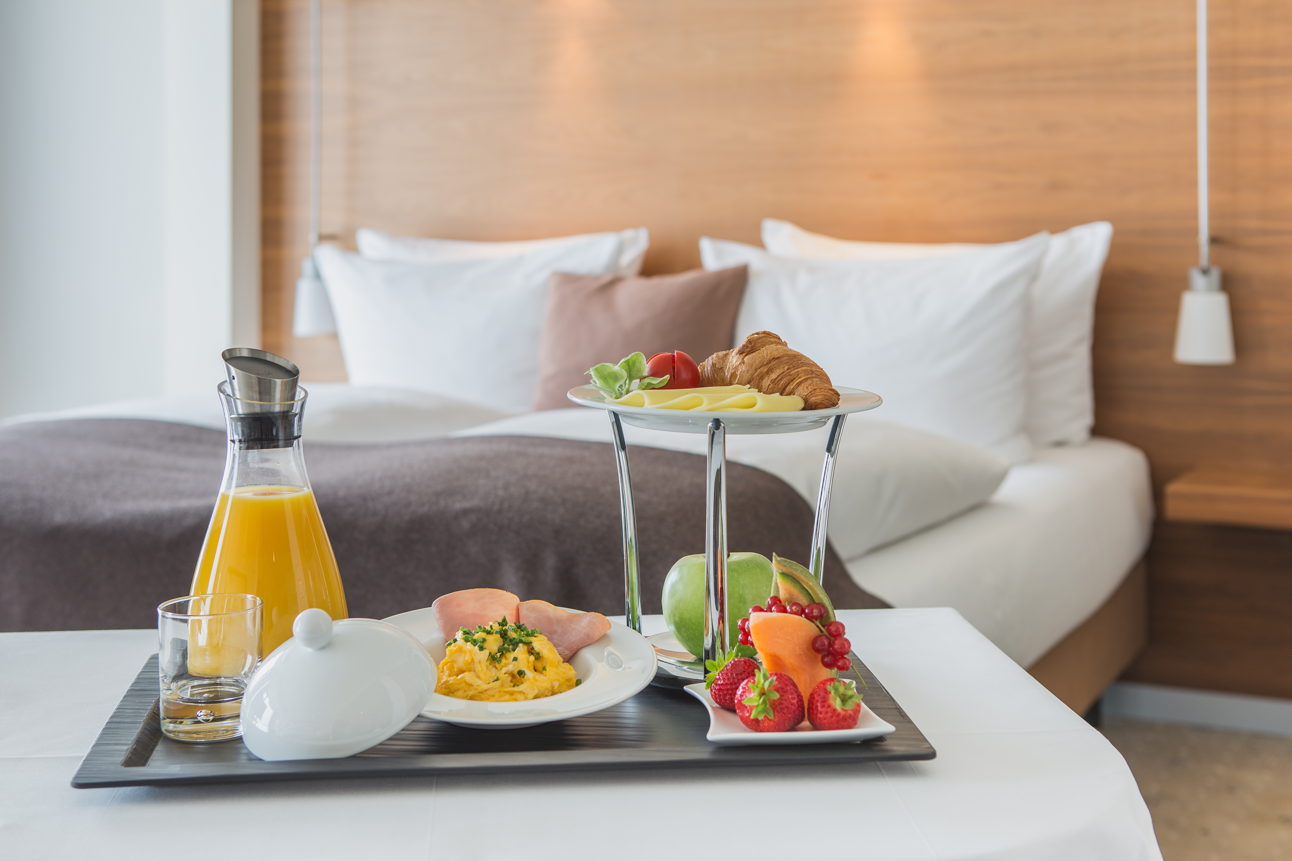 Seminarraum: Roomservice - Barcelo Dresden Newa