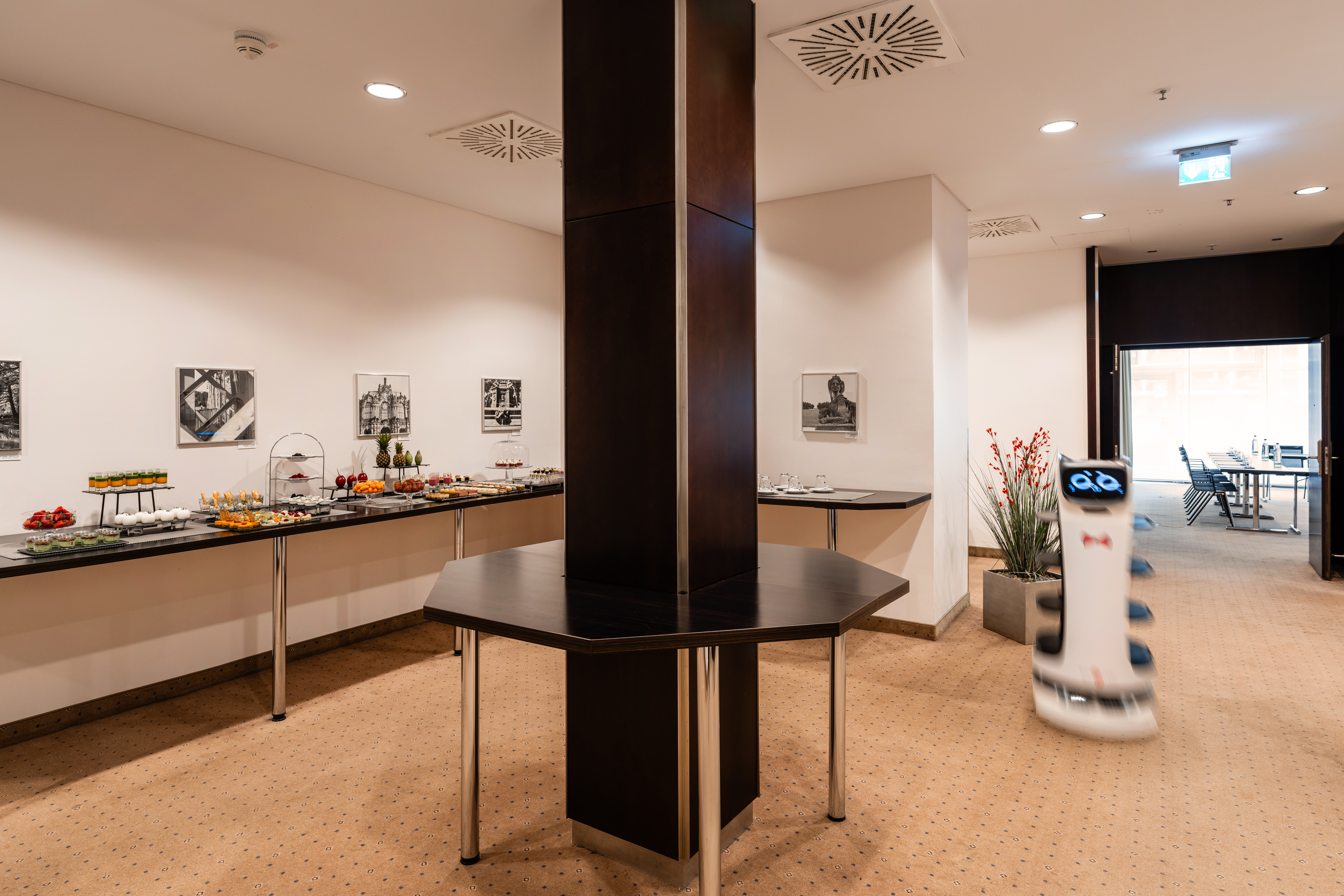 Tagungshotels - geeignet für: Kongress - Pausenbereich - Barcelo Dresden Newa