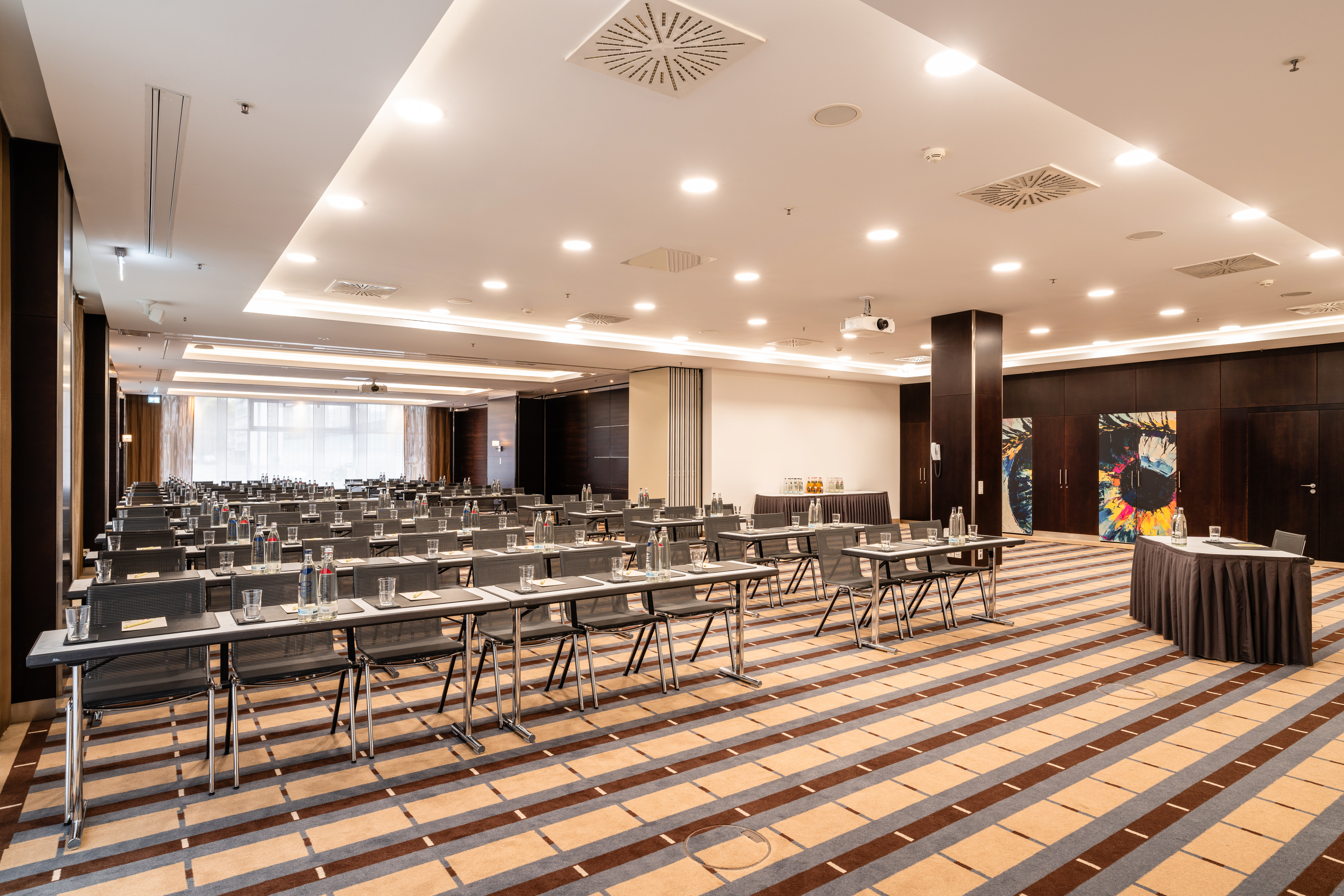 Tagungshotels - Art der Location: Seminarhotel - Deutschland - Tagungsraum - Occidental Dresden Newa