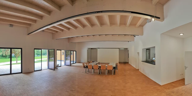 Tagungshotels - Beamer und Leinwand - VAZ Pramtal