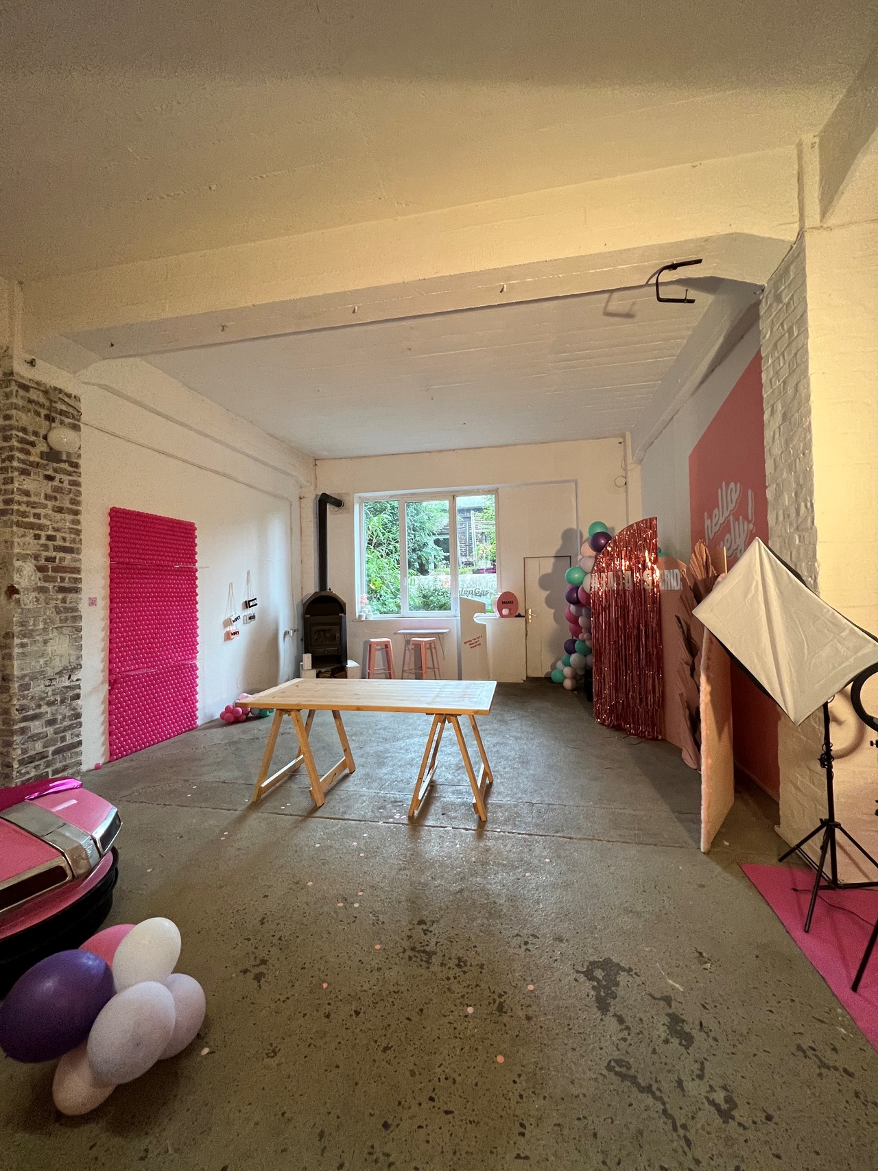 Loft-Studio am Deutz-Mülheimer Hafen Räume Halle