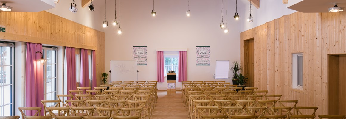 Seminarraum: Kölbl Saal in der Klangwerkstatt Zloam - Narzissendorf Zloam
